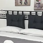 House 33
