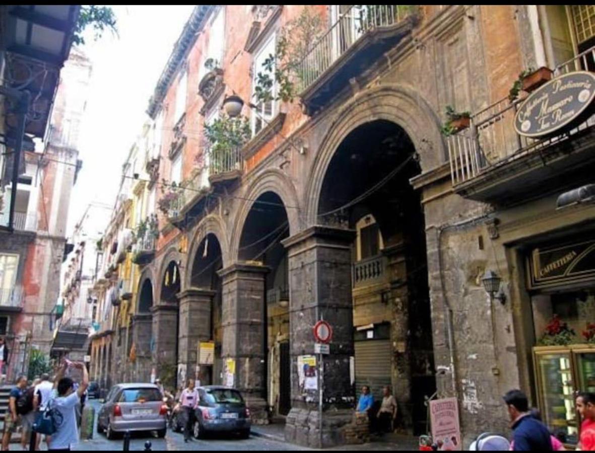 Apartment House 33 *